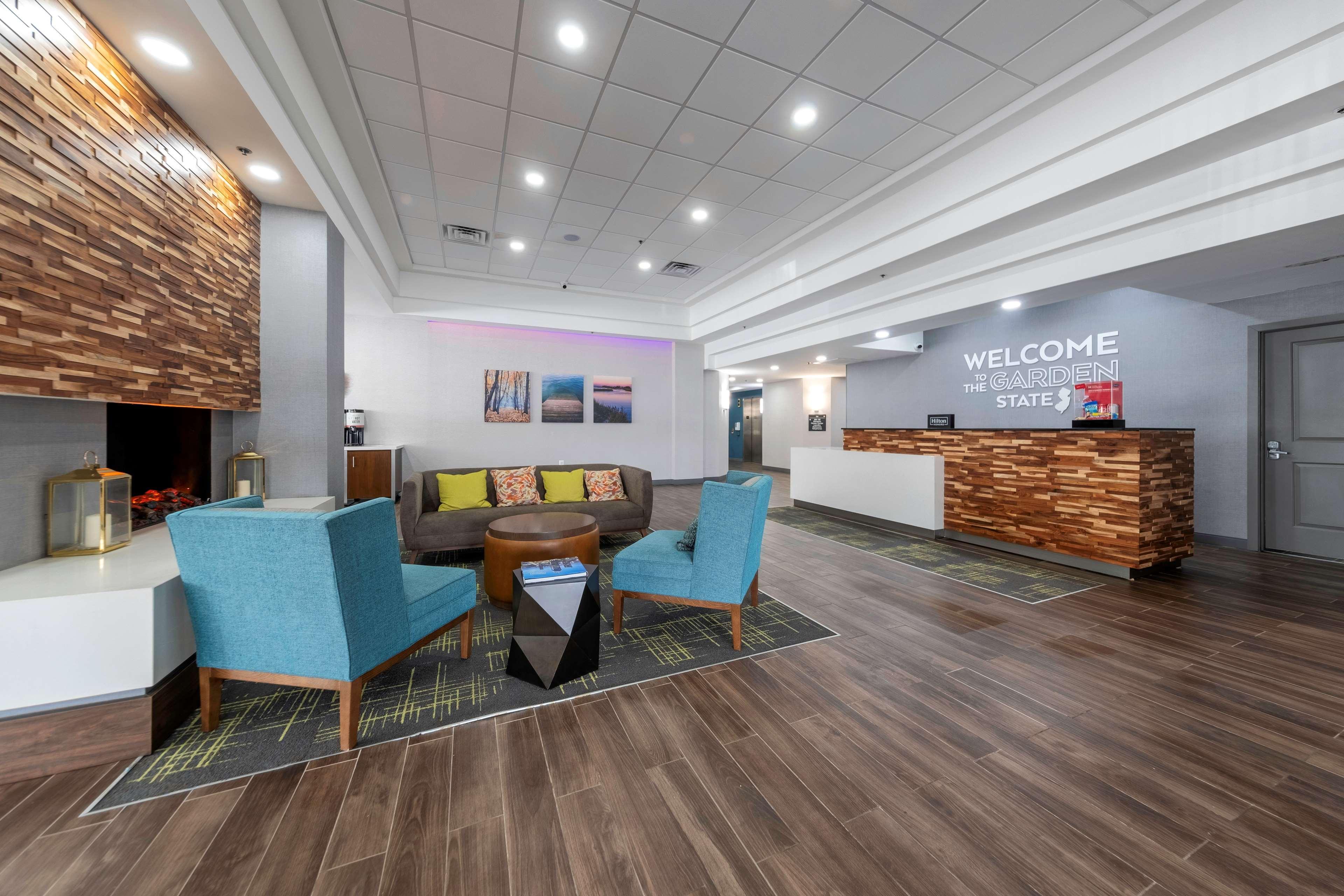 Hampton Inn Swedesboro Philadelphia Bagian luar foto