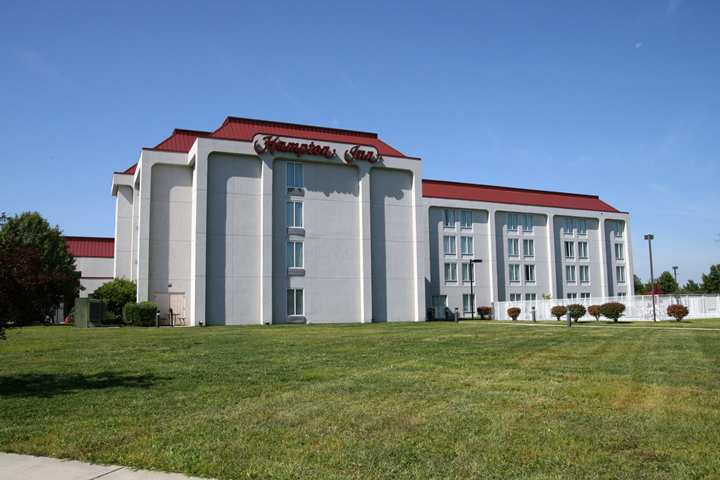 Hampton Inn Swedesboro Philadelphia Bagian luar foto